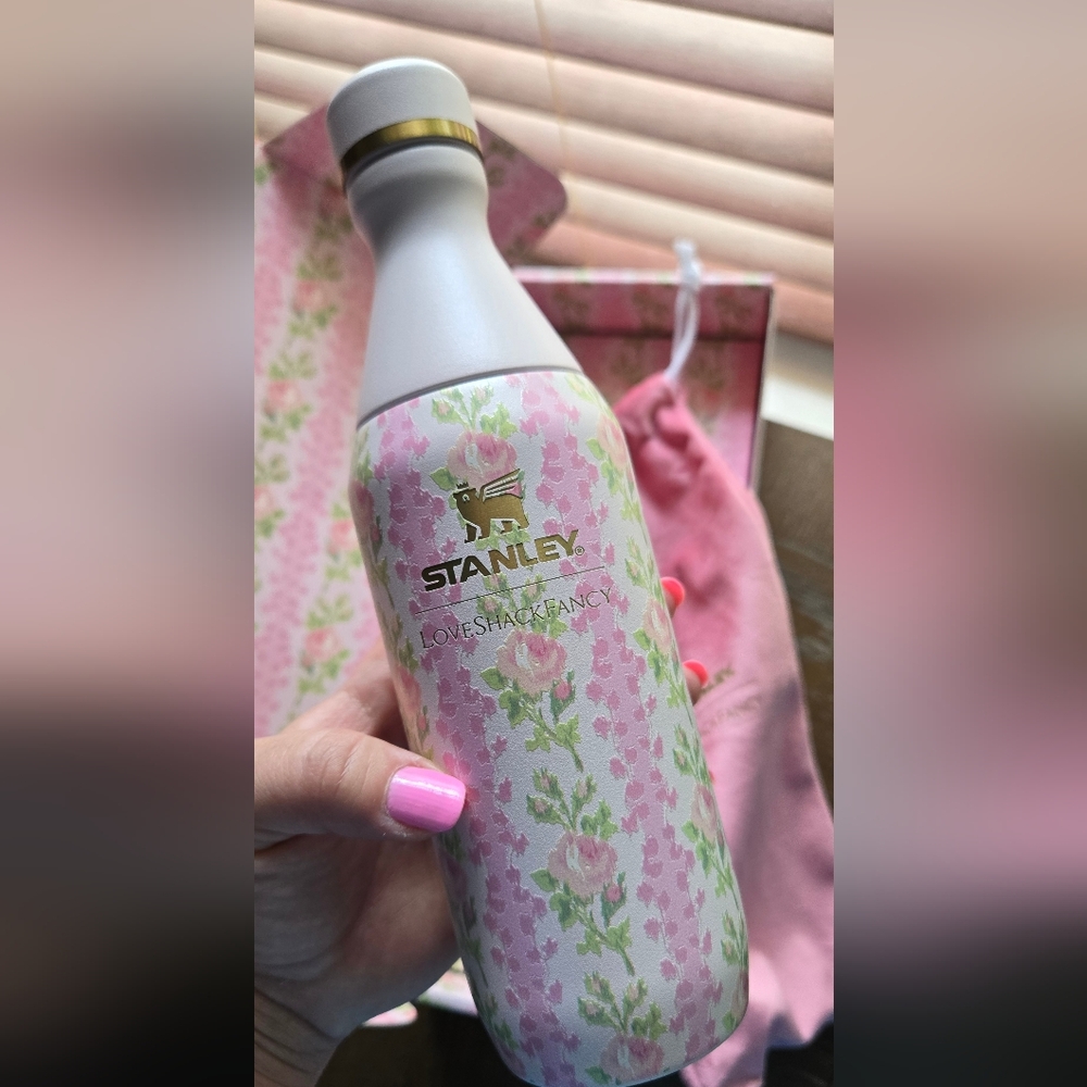 Love shack fancy x Stanley Slim Bottle 12 oz Blooming Heirloom